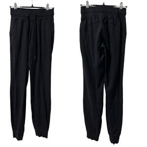 Lululemon Womens Ready To Rulu High Rise Jogger Pants Size 2‎ Black Athletic Gym